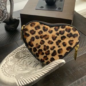 Laura DiMaggio coin purse